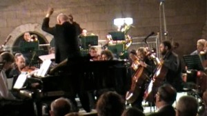 Thomas Gunther with the Bari Symphony
